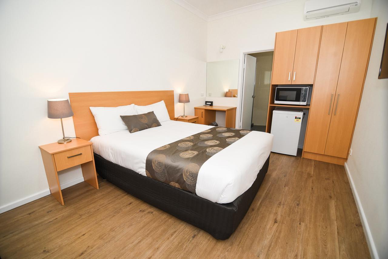 Dandenong Motel Exterior photo
