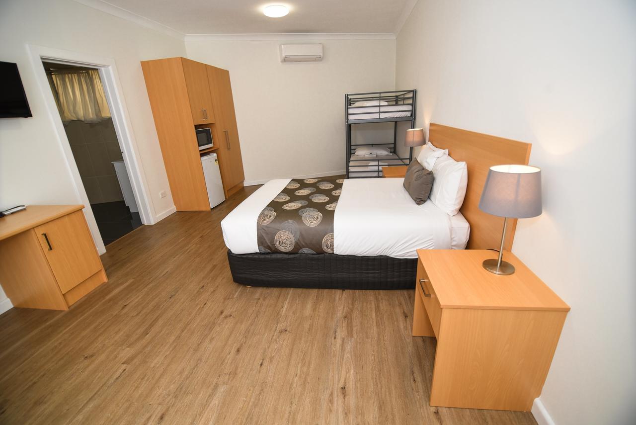 Dandenong Motel Exterior photo