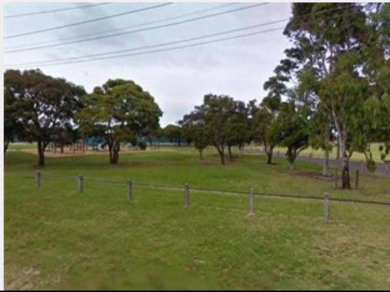 Dandenong Motel Exterior photo